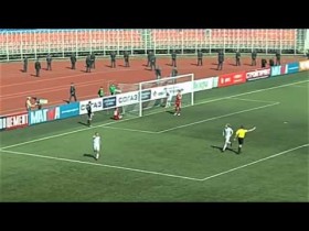  Akaki Khubutias back pass FAIL
